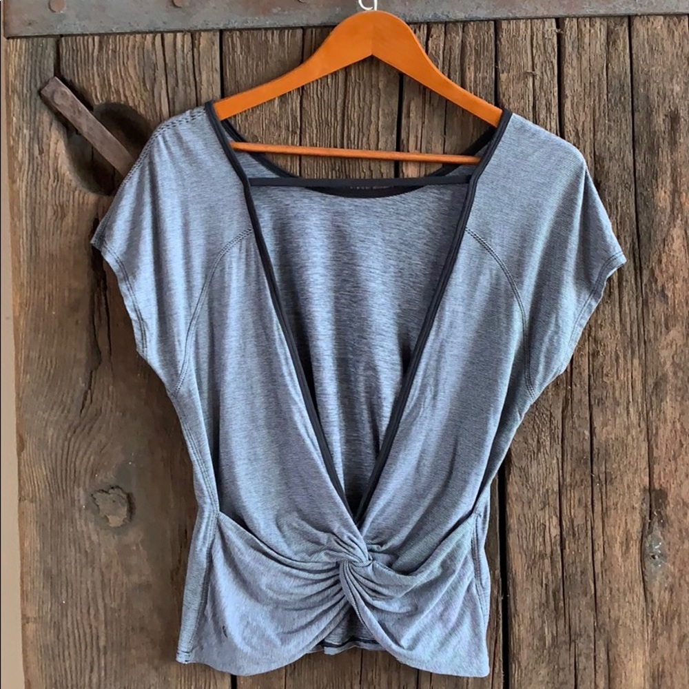 Lululemon knotted back shirt